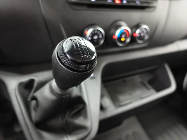 Renault Master T33 2.3 dCi 135 L2H2 2024 Diesel 21