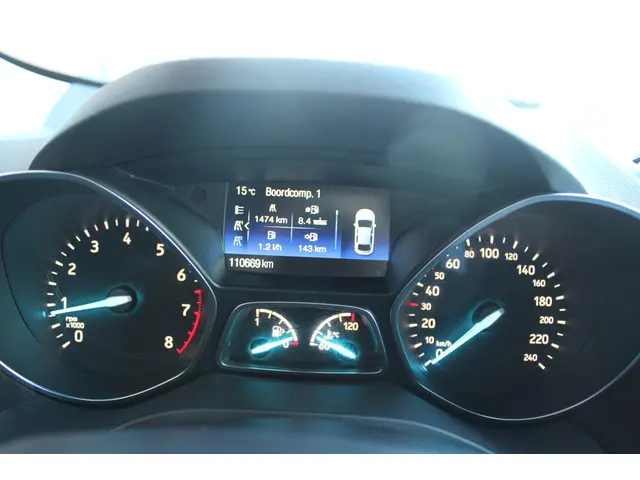 Ford Kuga 1.5 EcoBoost 150 PK Titanium 2017 Benzine 11