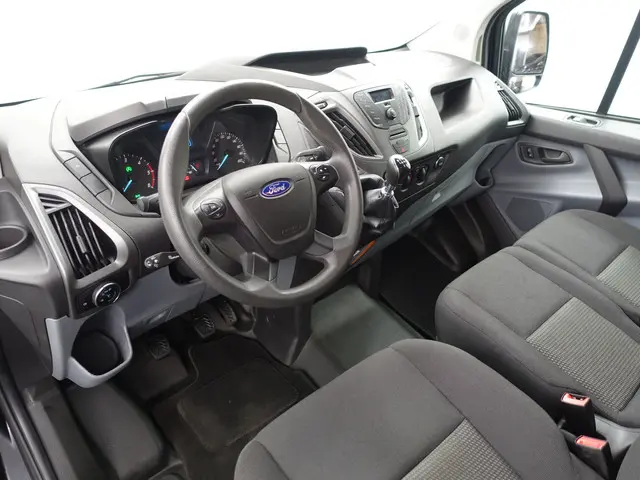 Ford Transit Custom 290 2.2 TDCI L2 Edition- 2016 Diesel 2