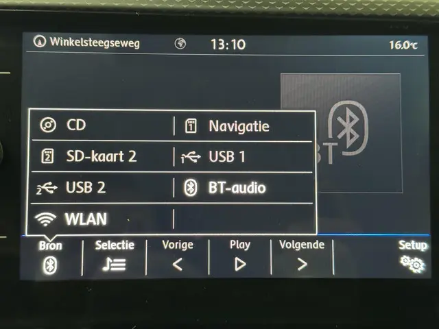 Volkswagen T-Cross 1.0 TSI Life 2020 Benzine 32