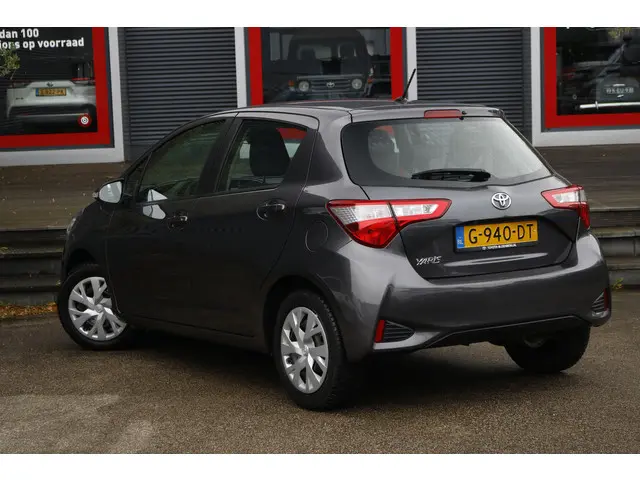 Toyota Yaris 1.0 VVT-i Active 2019 Benzine 5