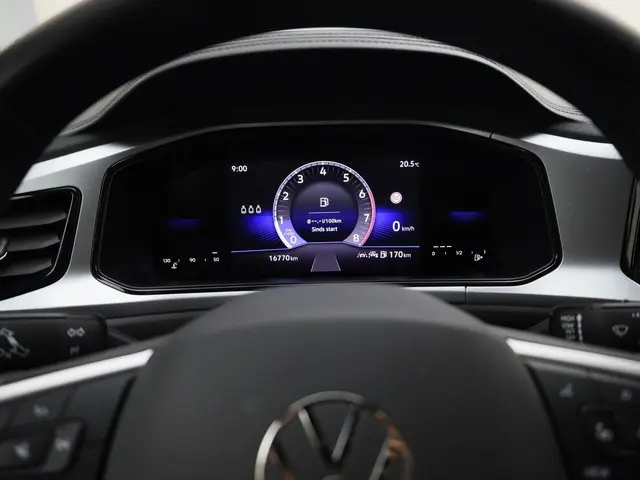 Volkswagen T-Roc 1.0TSI/116PK Life 2025 Benzine 14