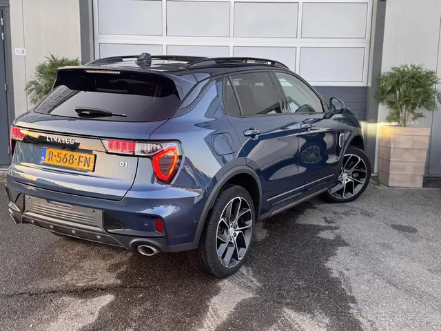 Lynk & Co 01 1.5 2022 Hybride Benzine 8
