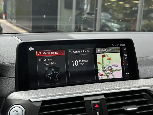 BMW X3 xDrive30i High Executive 2019 Benzine 23