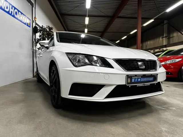 SEAT Leon 1.2 TSI Enjoy 2018 Benzine 4