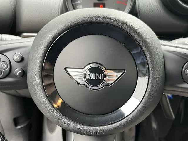 MINI Countryman 1.6 One Pepper 2016 Benzine 38