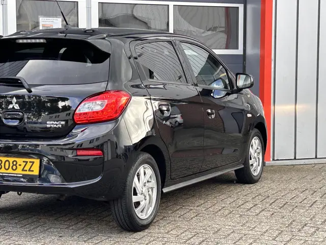 Mitsubishi Space Star 1.0 Active 2019 Benzine 9
