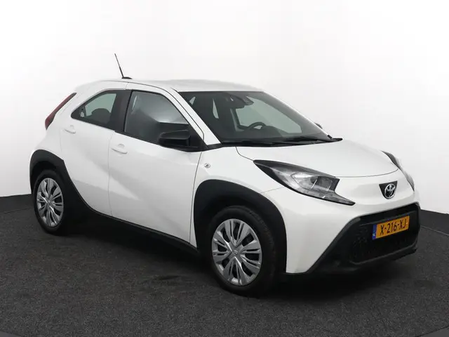 Toyota Aygo X 1.0 VVT-i MT Play 2024 Benzine 14