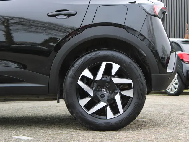 Opel Mokka 1.2 Turbo Elegance 2022 Benzine 23