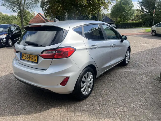Ford Fiesta 1.0 EcoBoost Connected 2022 Benzine 5