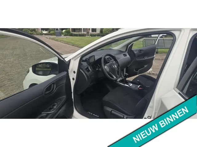 Nissan Pulsar 1.2 DIG-T Business Edition 2015 Benzine 10