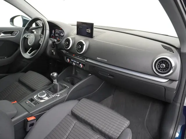 Audi A3 Sportback 30 TFSI Advance 2020 Benzine 38