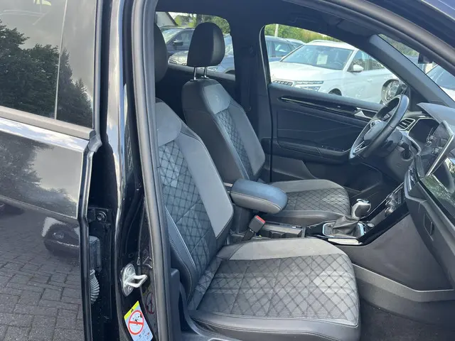 Volkswagen T-Roc 1.5 TSi DSG R-Line (2X) 2022 Benzine 12