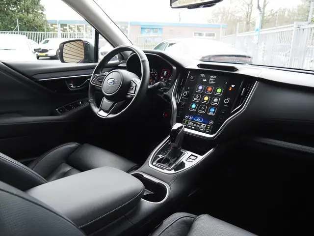 Subaru Outback 2.5i Premium AWD 2023 Benzine 15