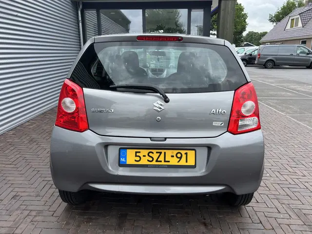 Suzuki Alto 1.0 Comfort EASSS 2014 Benzine 13