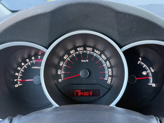 Kia Venga 1.4 CVVT Plus Pack 2013 Benzine 12