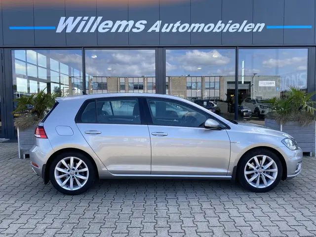 Volkswagen Golf 1.5 TSI Highline 2018 Benzine 5