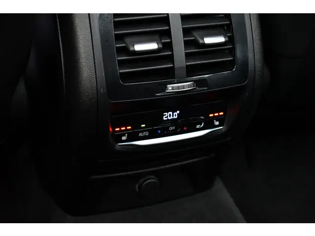 BMW X3 xDrive30i M-Sport 2018 Benzine 25