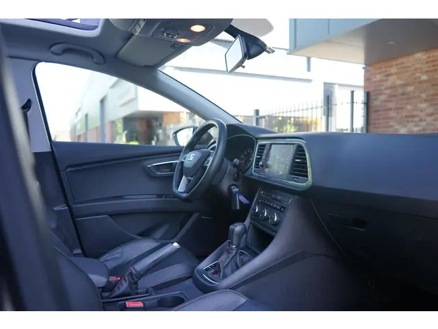 SEAT Leon ST 1.8 TSI FR Business 2014 Benzine 9