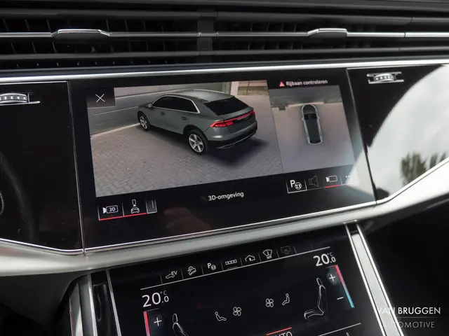 Audi Q8 55 TFSI E Quattro S-Line 2021 Hybride Benzine 31
