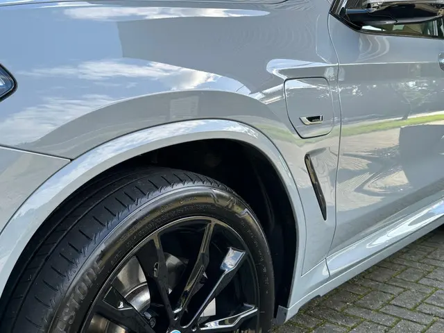 BMW X3 xDrive30e High Executive 2022 Hybride Benzine 11