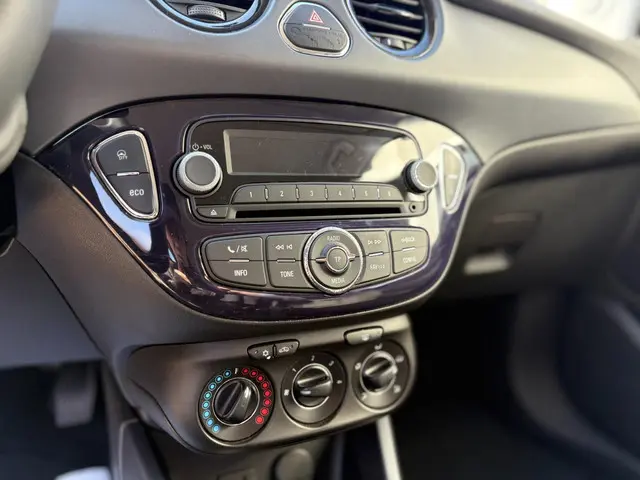 Opel ADAM 1.2 2013 Benzine 14