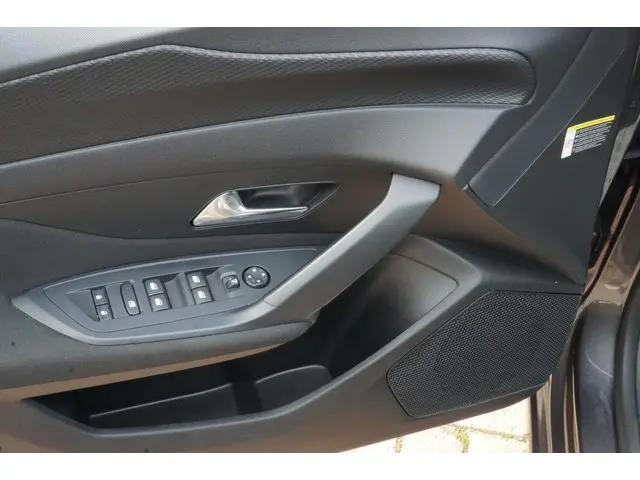 Peugeot 308 SW 1.2 PureTech EERSTE EIGENAAR 2022 Benzine 16