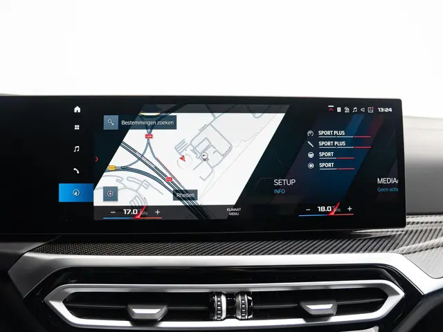 BMW M3 Touring xDrive Competition 2024 Benzine 51