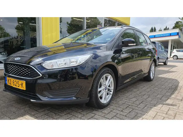 Ford Focus Wagon 1.0 Trend 2017 Benzine 8