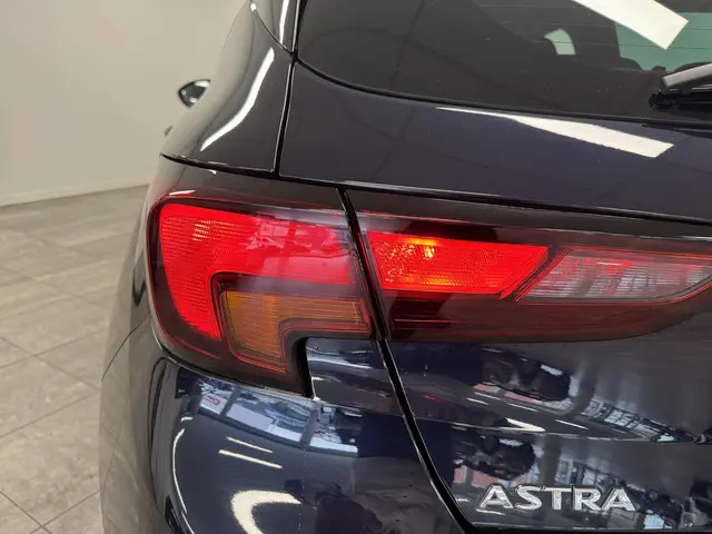 Opel Astra 1.0 Turbo 120 Jaar Edition 2019 Benzine 37