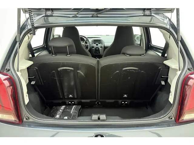 Peugeot 108 1.0 e-VTi Active 2020 Benzine 3