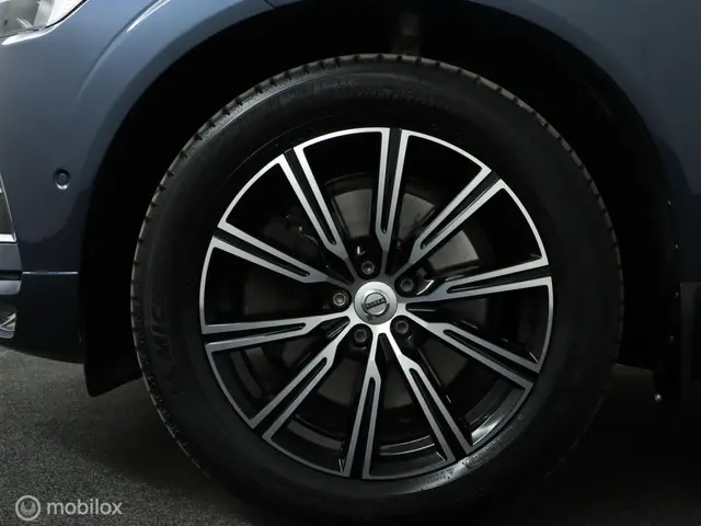 Volvo XC60 2.0 T5 AWD Inscription 2019 Benzine 45