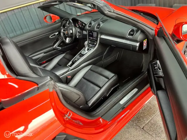 Porsche 718 Boxster 2.0 2016 Benzine 6