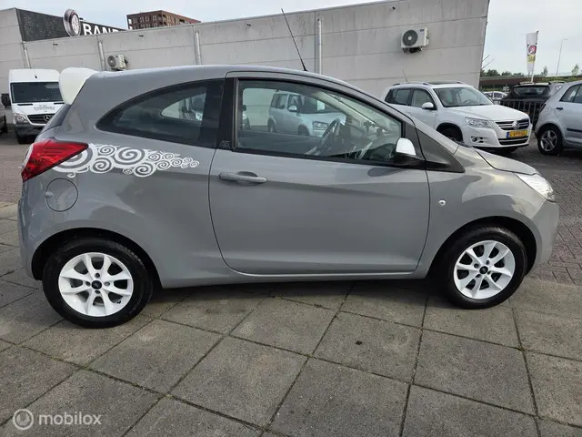 Ford Ka 1.2 Style start/stop AC/Dealer ond 2014 Benzine 6