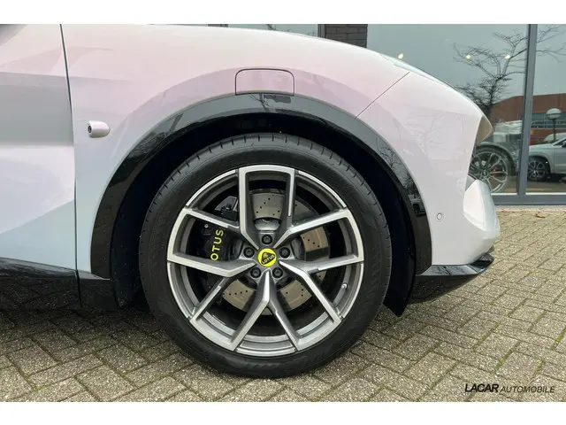 Lotus Eletre EDS 450 S 4WD 112 kWh 2023 Elektrisch 39