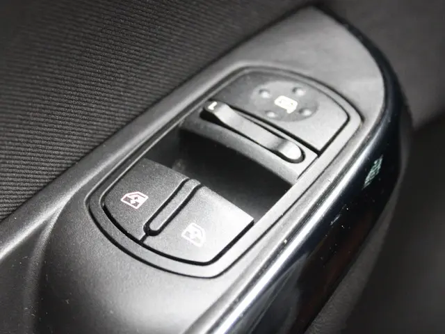 Opel Corsa 1.4 Favourite 2018 Benzine 19