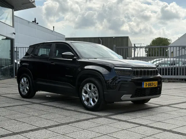Jeep Avenger Altitude 54 kWh Aut. 2023 Elektrisch 7