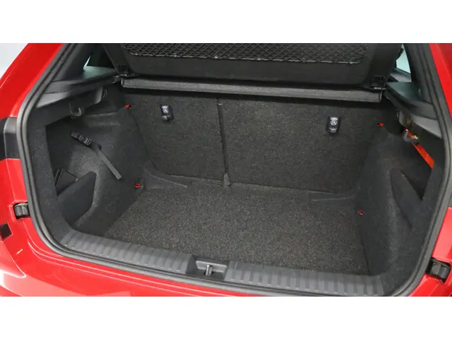 Škoda Kamiq 1.0 TSI 115pk Monte Carlo 2024 Benzine 39