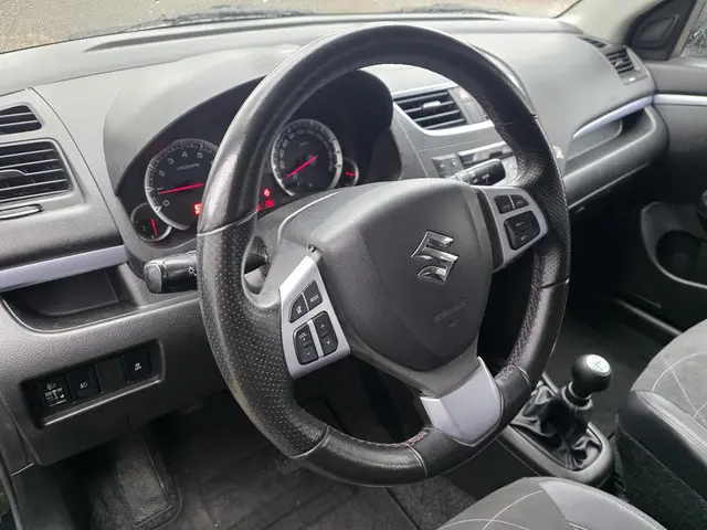 Suzuki Swift 1.2 X-tra 2015 Benzine 11