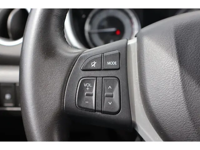 Suzuki Vitara 1.0 Boosterjet Select, Trekhaak. 2019 Benzine 9