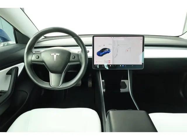 Tesla Model 3 Long Range AWD 75 kWh 2019 Elektrisch 20