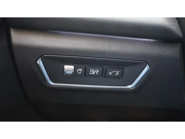 Lynk & Co 01 1.5 PHEV 2023 Hybride Benzine 32