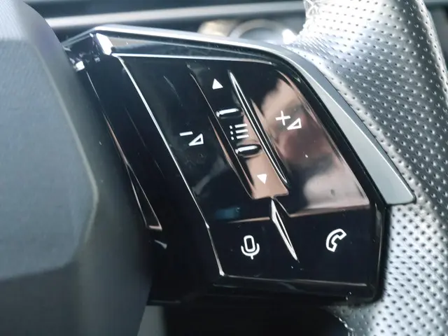 Peugeot 3008 1.2 Hybrid 136 GT 2024 Hybride Benzine 22