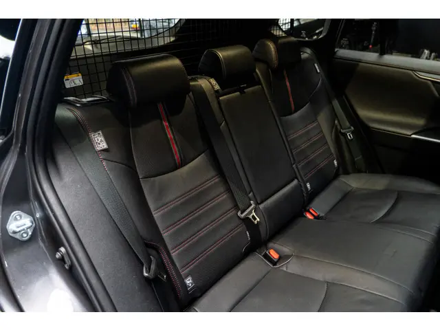 Toyota RAV4 2.5 Hybrid Executive 2022 Hybride Benzine 32