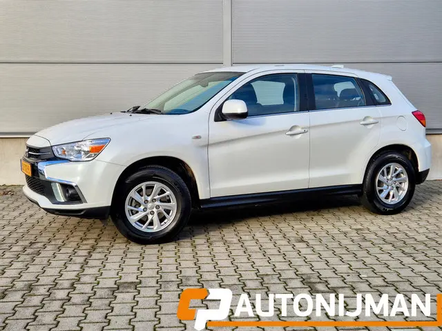 Mitsubishi ASX 1.6 Cleartec Connect 2018 Benzine