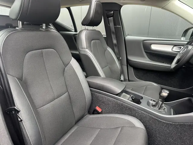 Volvo XC40 1.5 T3 Momentum 2018 Benzine 6