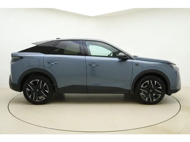 Peugeot 3008 1.2 Hybrid 136 GT 2025 Hybride Benzine 9