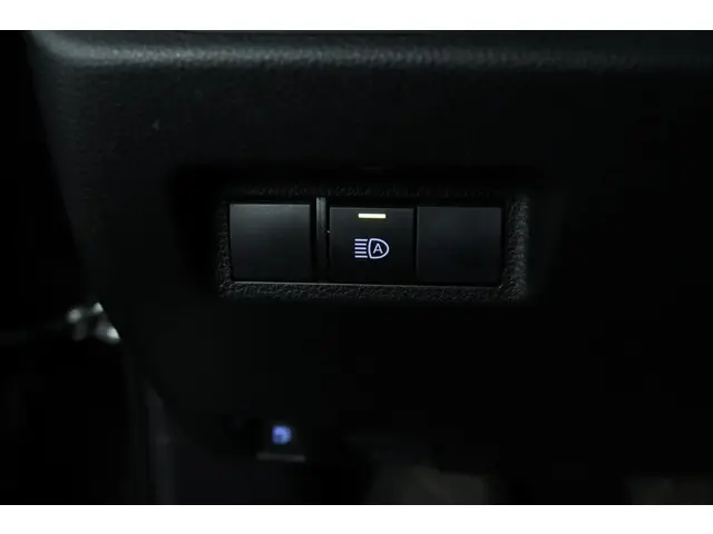 Toyota RAV4 2.5 Hybrid AWD Active 2020 Hybride Benzine 29