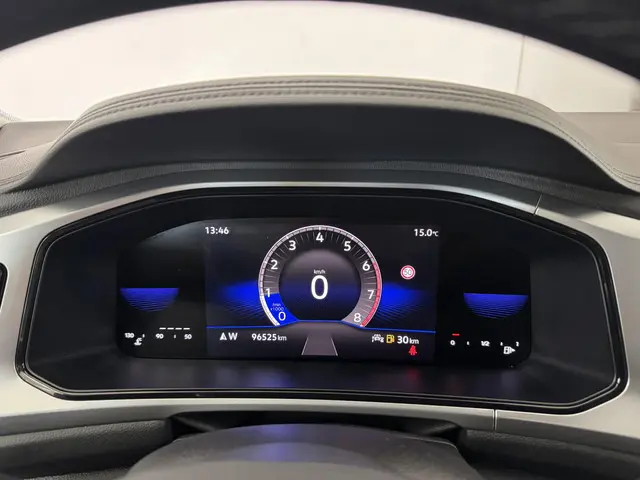 Volkswagen T-Roc 1.0 TSI Life 2023 Benzine 4