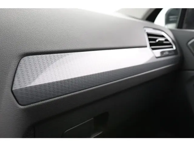 Volkswagen Tiguan 1.5 TSI 150pk DSG Life 2022 Benzine 11